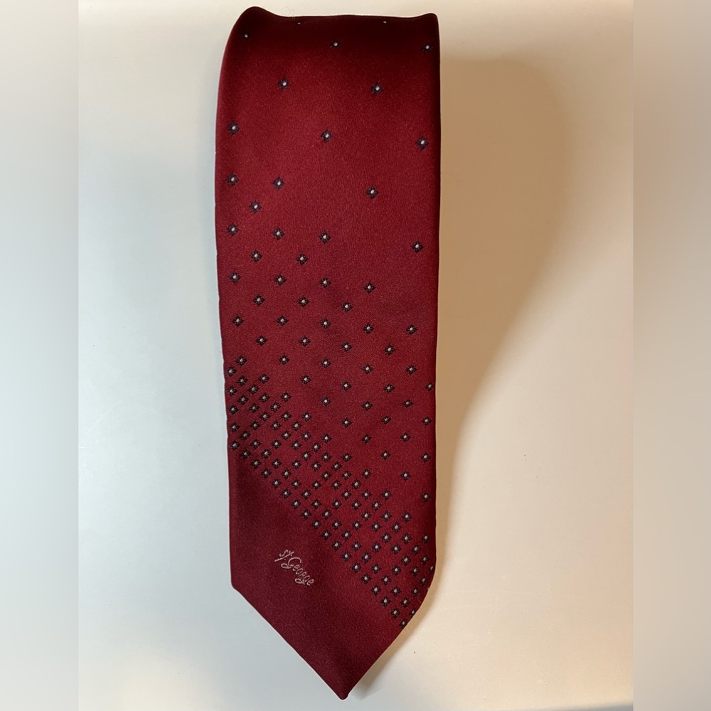 Vtg Allyn St George Silk Necktie Burgundy Red Gray Geometric Men 54.5 x 3.1/8